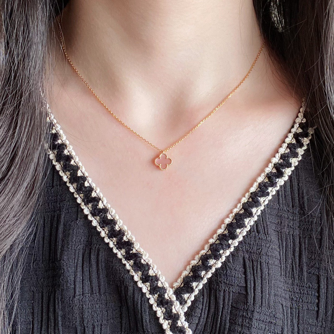 [⭐Novea]CLOVER 15MM PINK MOTHER-OF-PEARL SINGLE FLOWER NECKLACE