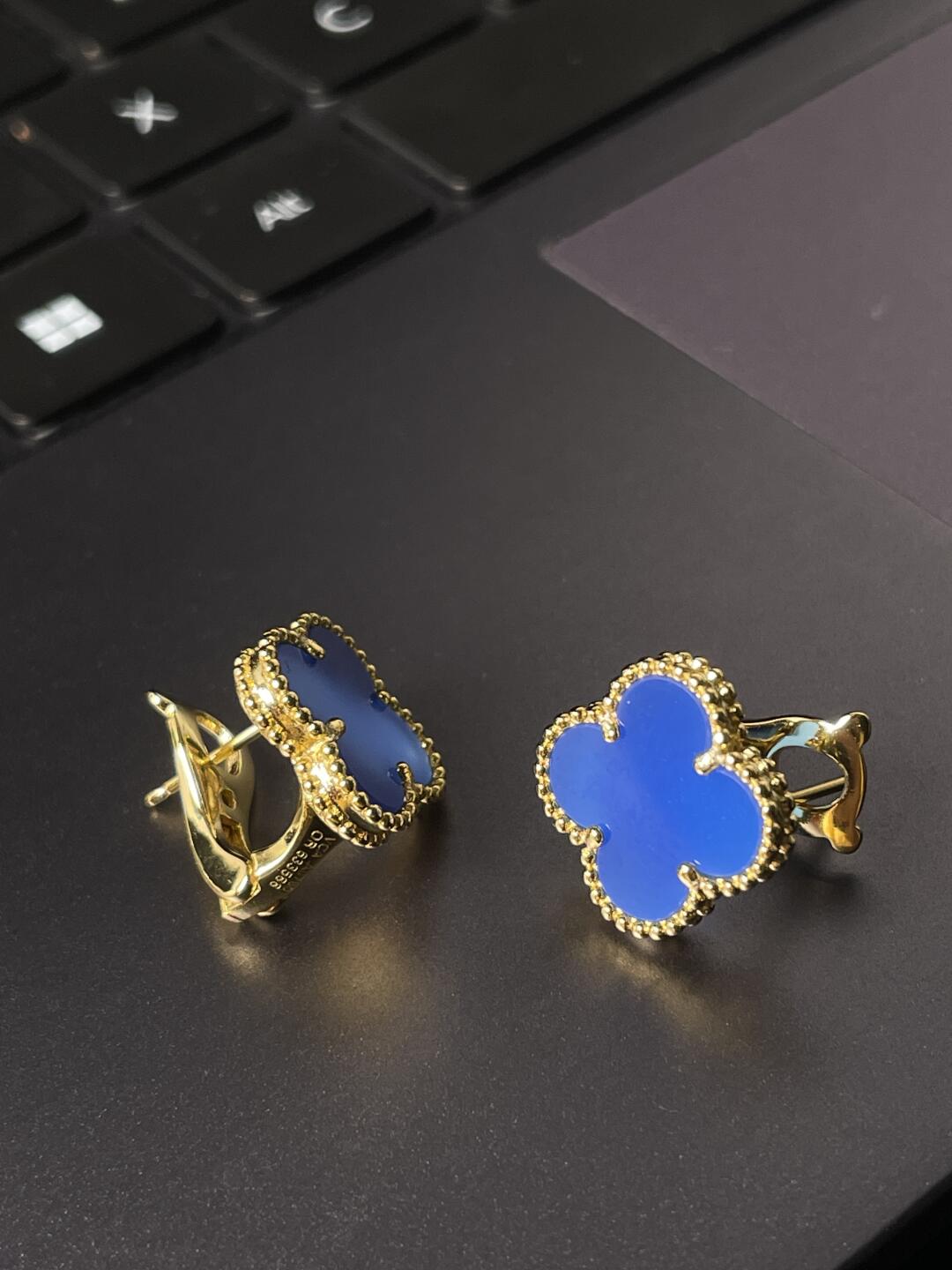 [⭐Novea] CLOVER LARGE (20mm) 1 MOTIFS BLUE MOP STUD EARRINGS