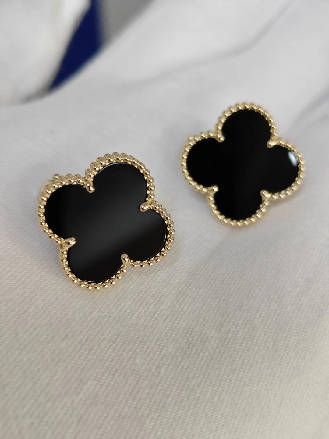 [⭐Novea]CLOVER 20MM BLACK MOP EARRINGS