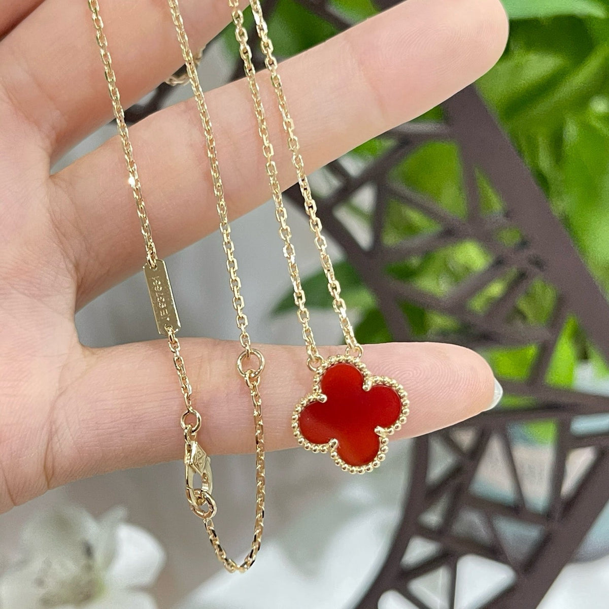 [⭐Novea]CLOVER 15MM CARNELIAN SINGLE FLOWER NECKLACE