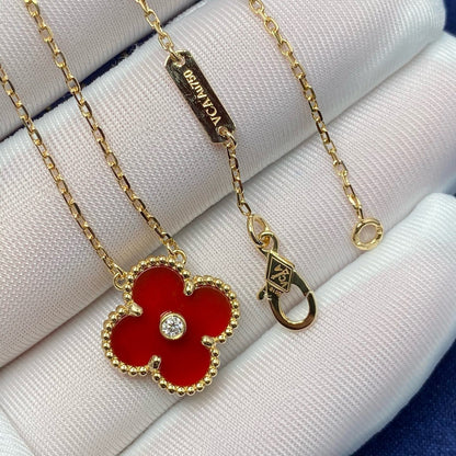 [⭐Novea]CLOVER 15MM DIAMOND CARNELIAN NECKLACE