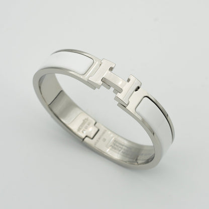 [⭐Novea]H WHITE BRACELET