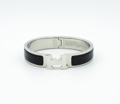 [⭐Novea]H BLACK BRACELET