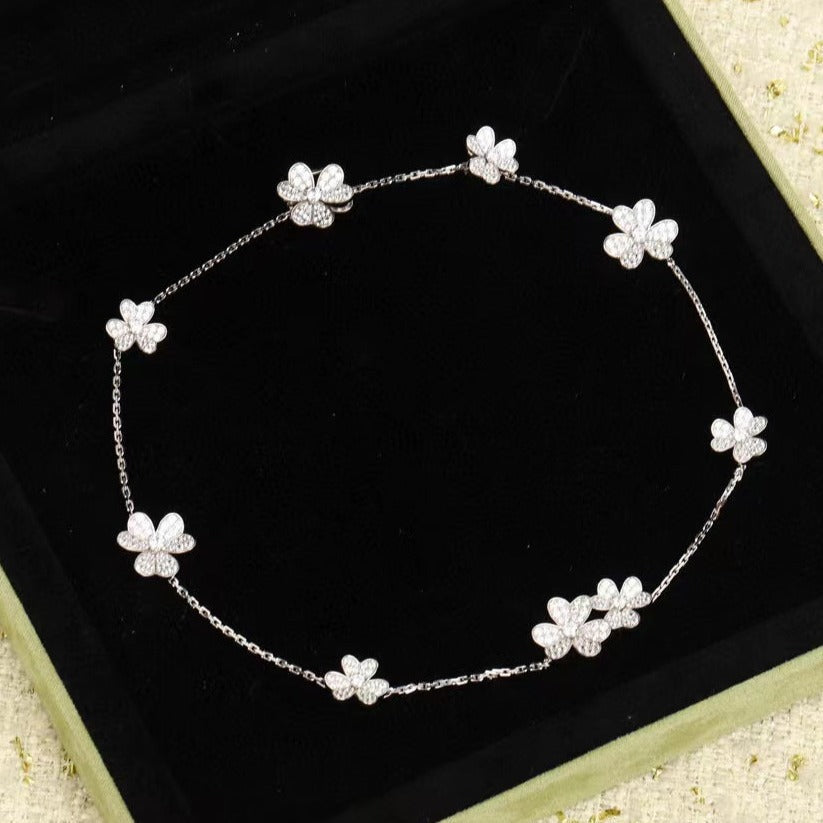 [⭐Novea]FRIVOLE SILVER 9 FLOWERS NECKLACE