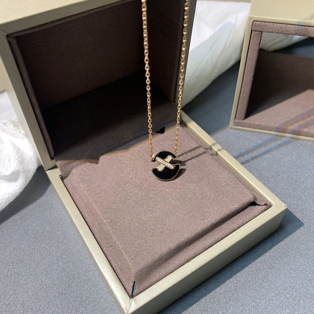 [⭐Novea]JEUX DE PINK GOLD DIAMOND NECKLACE