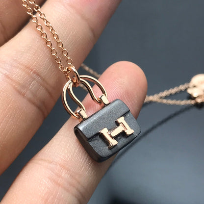 [⭐Novea]WOMEN'S HM AMULETTES CONSTANCE PENDANT NECKLACE