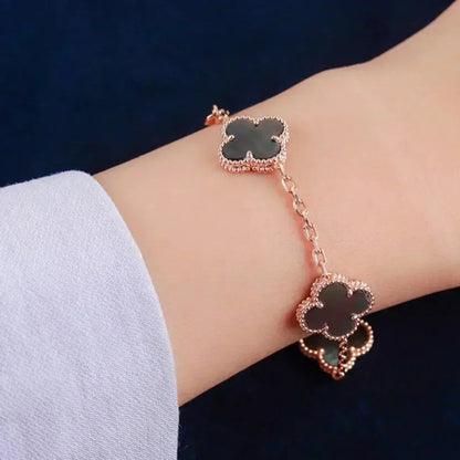 [⭐Novea] CLOVER 5 MOTIF GRAY MOP BRACELET COLLECTION