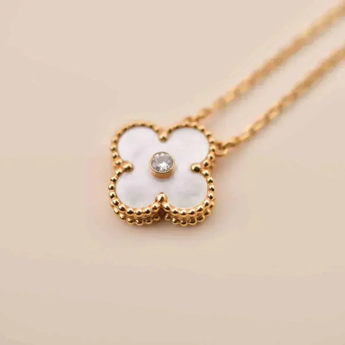 [⭐Novea]CLOVER 15MM DIAMOND WHITE FRITILLARIA NECKLACE