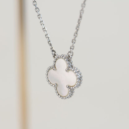 [⭐Novea]CLOVER  15MM WHITE MOTHER-OF-PEARL SILVER