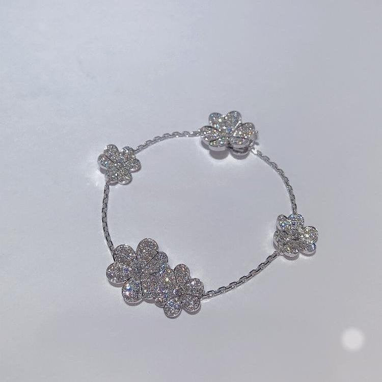 [⭐Novea]FRIVOLE SILVER 5 FLOWERS BRACELET