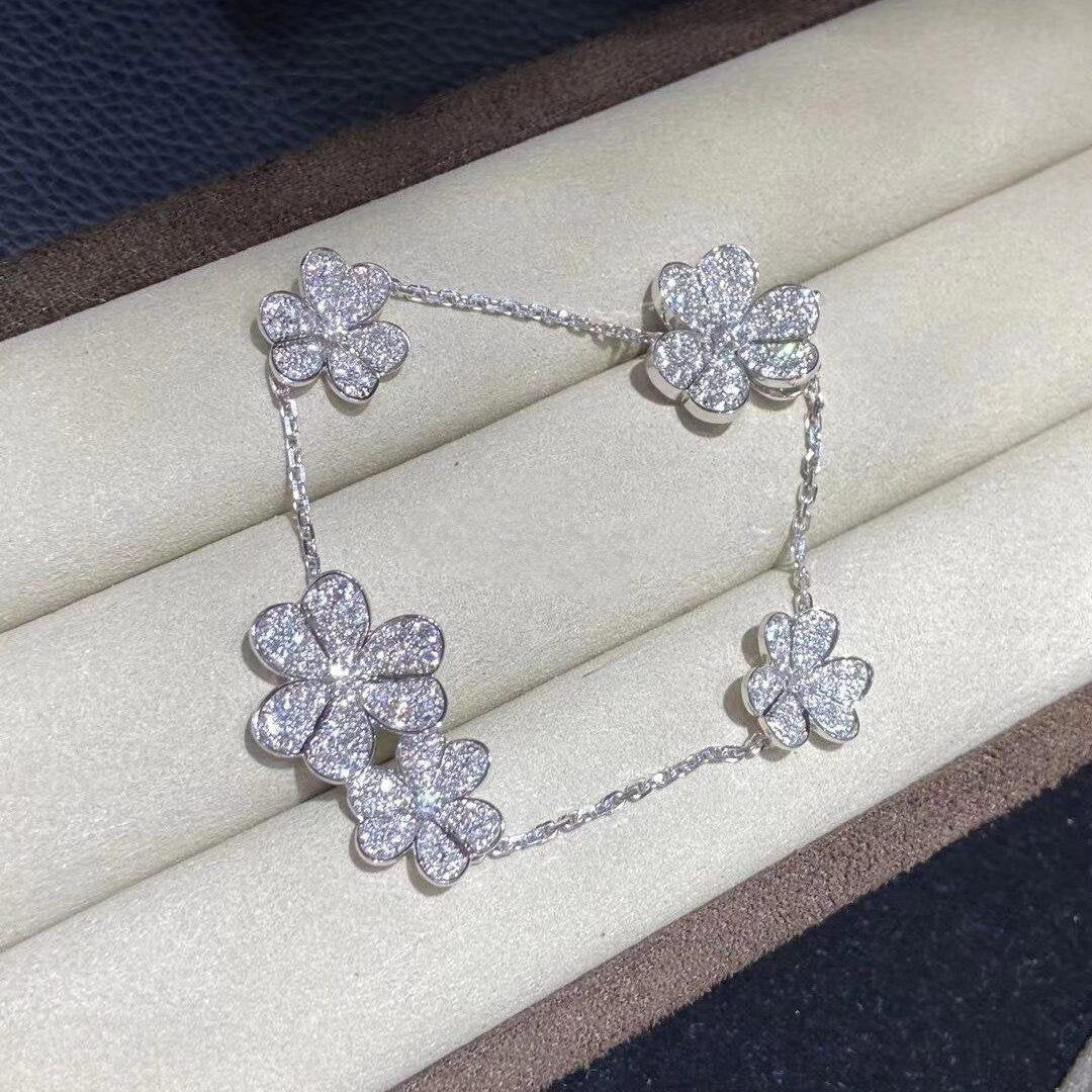 [⭐Novea]FRIVOLE SILVER 5 FLOWERS BRACELET