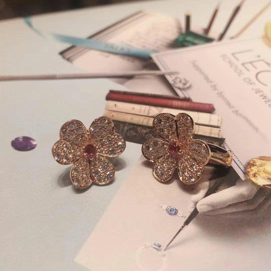 [⭐Novea]FRIVOLE PINK GOLD FLOWER DIAMOND EARRINGS