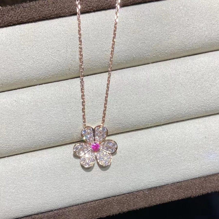 [⭐Novea]FRIVOLE ROSE GOLD FLOWER DIAMOND NECKLACE