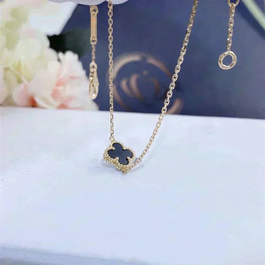 [⭐Novea]CLOVER ONYX SINGLE FLOWER BRACELET