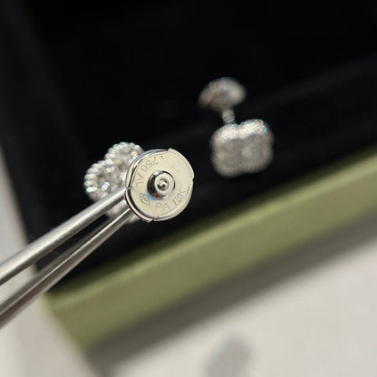 [⭐Novea]CLOVER MINI DIAMOND STUD EARRINGS